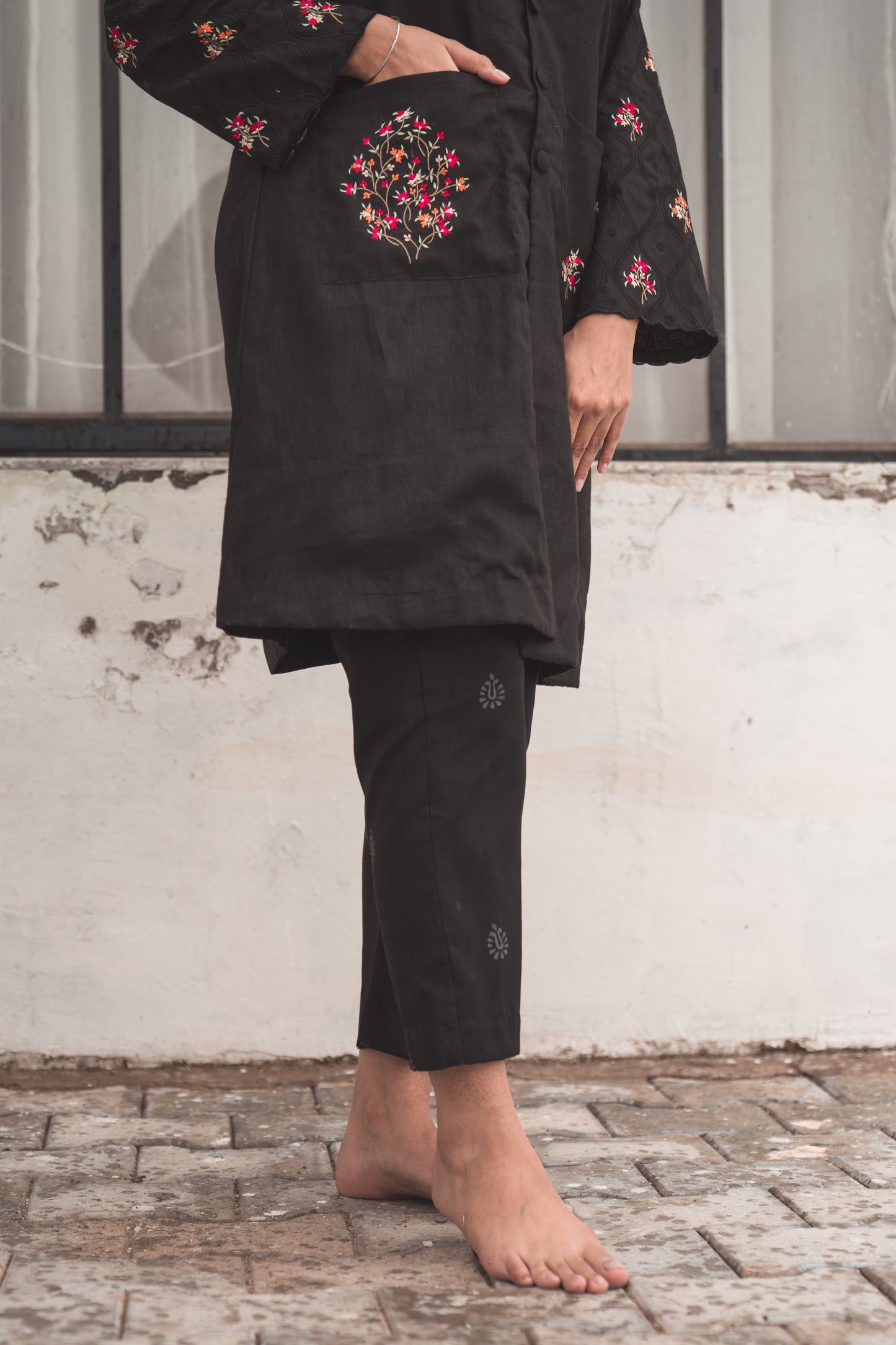 Black Overlay Kurta Set with Embroidered Front Pockets