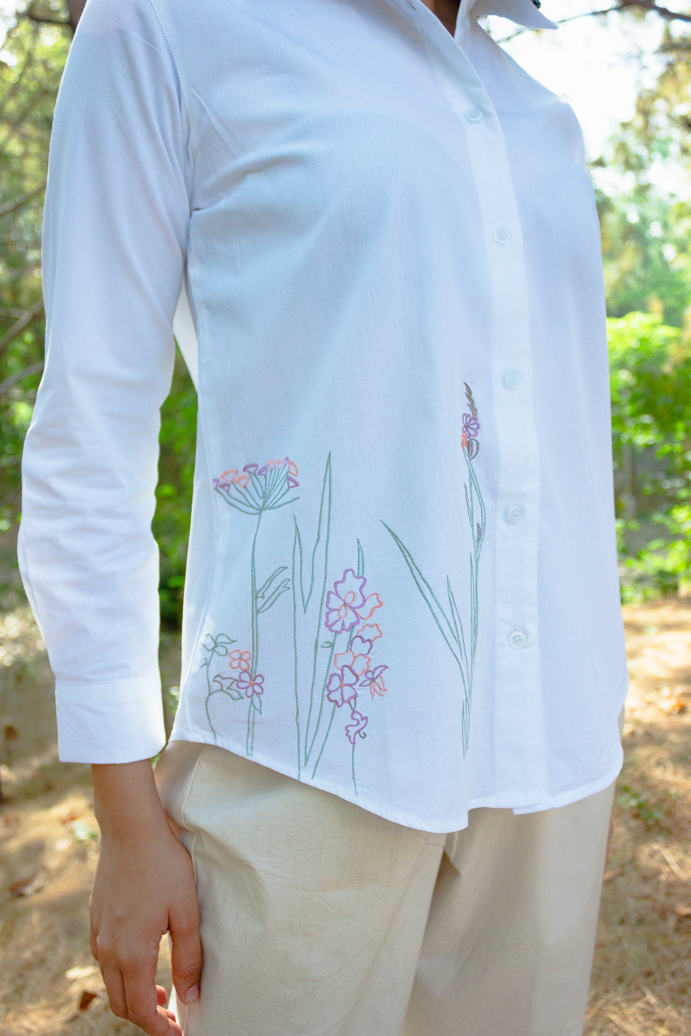 White Poplin Shirt with Embroidery