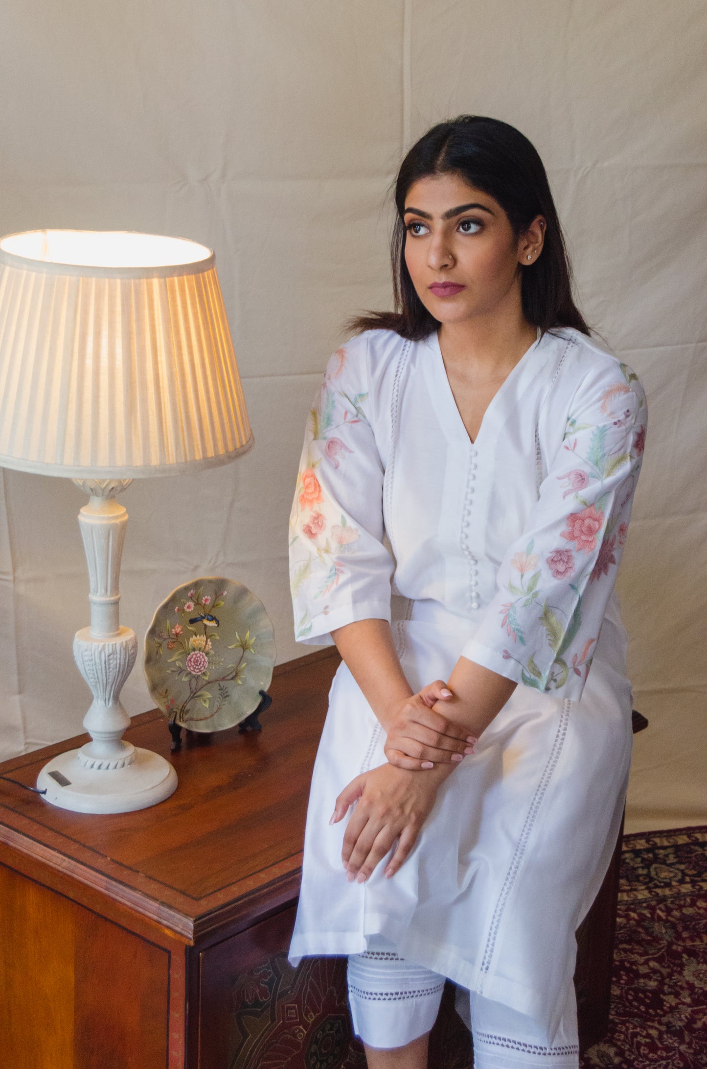 White Kurta Set with Embroidered Sleeves in Pink